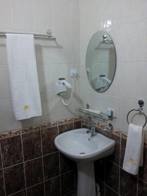 Dangara Hotel Kokand Phòng bức ảnh